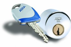 New electronic lock system from ASSA (foto: Administrator)