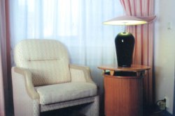 Free-standing air cleaner in a table to improve the environment and increase hotel room occupancy (photo: Administrator)
