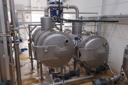 <p>Alfa Laval’s Olive Oil Booster at Coselva improves polyphenol content by up to 20%</p> (photo: )