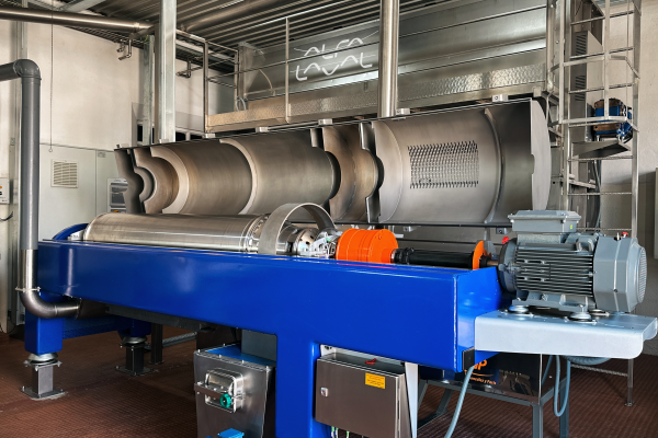 <p>Alfa Laval’s Foodec Sigma decanter, now operating at the Caminhos Do Futuro olive oil mill, represents a breakthrough in olive oil extraction</p>